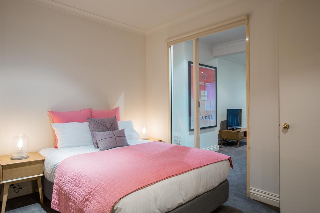 1 Exhibition Apartment Hotel 멜번 객실 사진