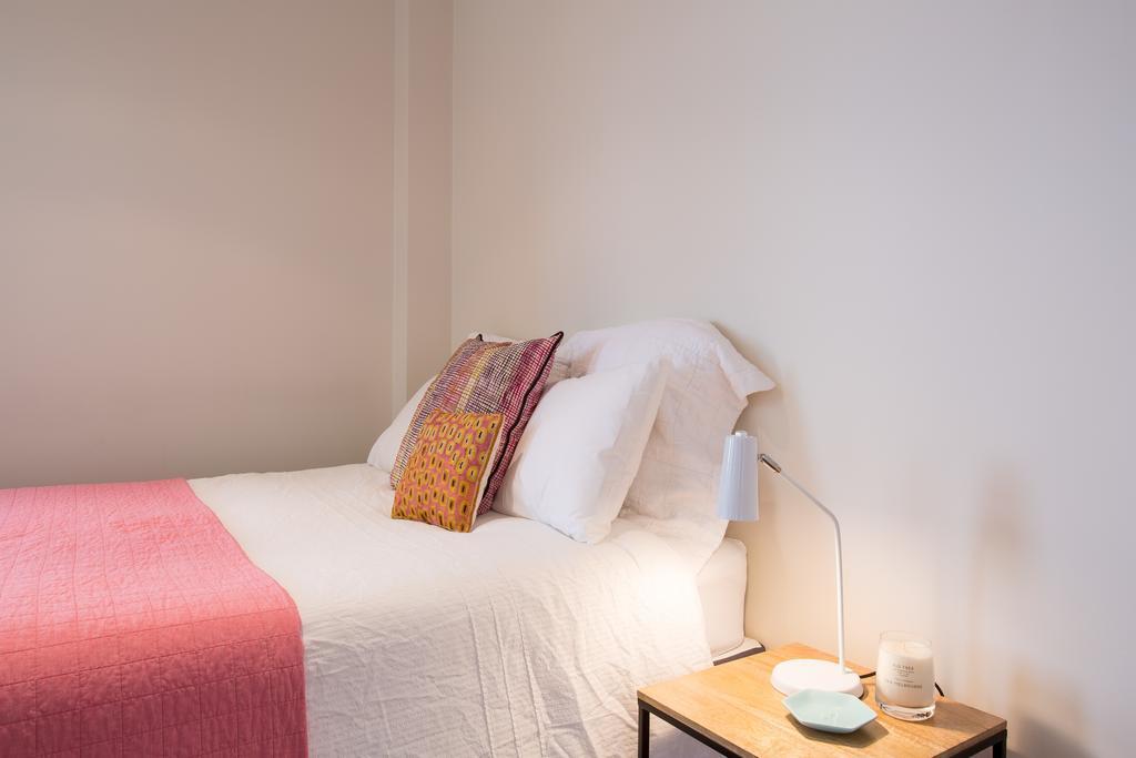 1 Exhibition Apartment Hotel 멜번 객실 사진
